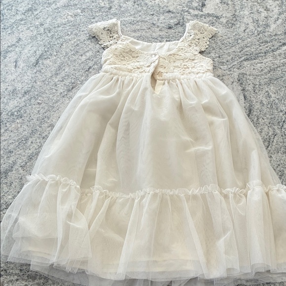 Lace and Tulle Style Dress l 4T - Picture 4 of 7